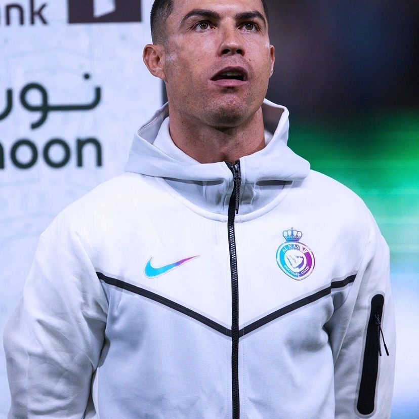 Tracksuit Al-Nassr 23/24 com capuz