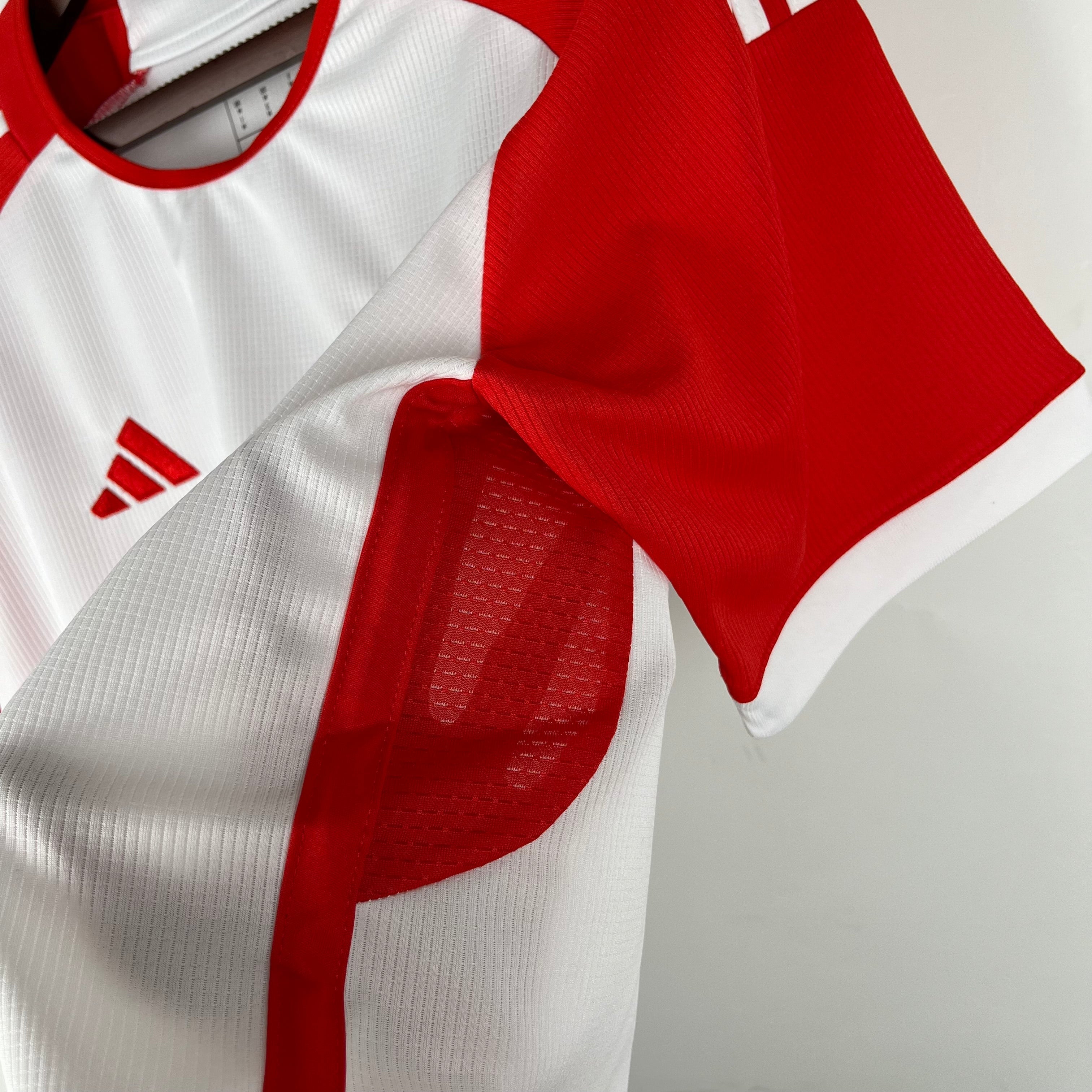 Jersey Bayern de Munique I 23/24 - Red