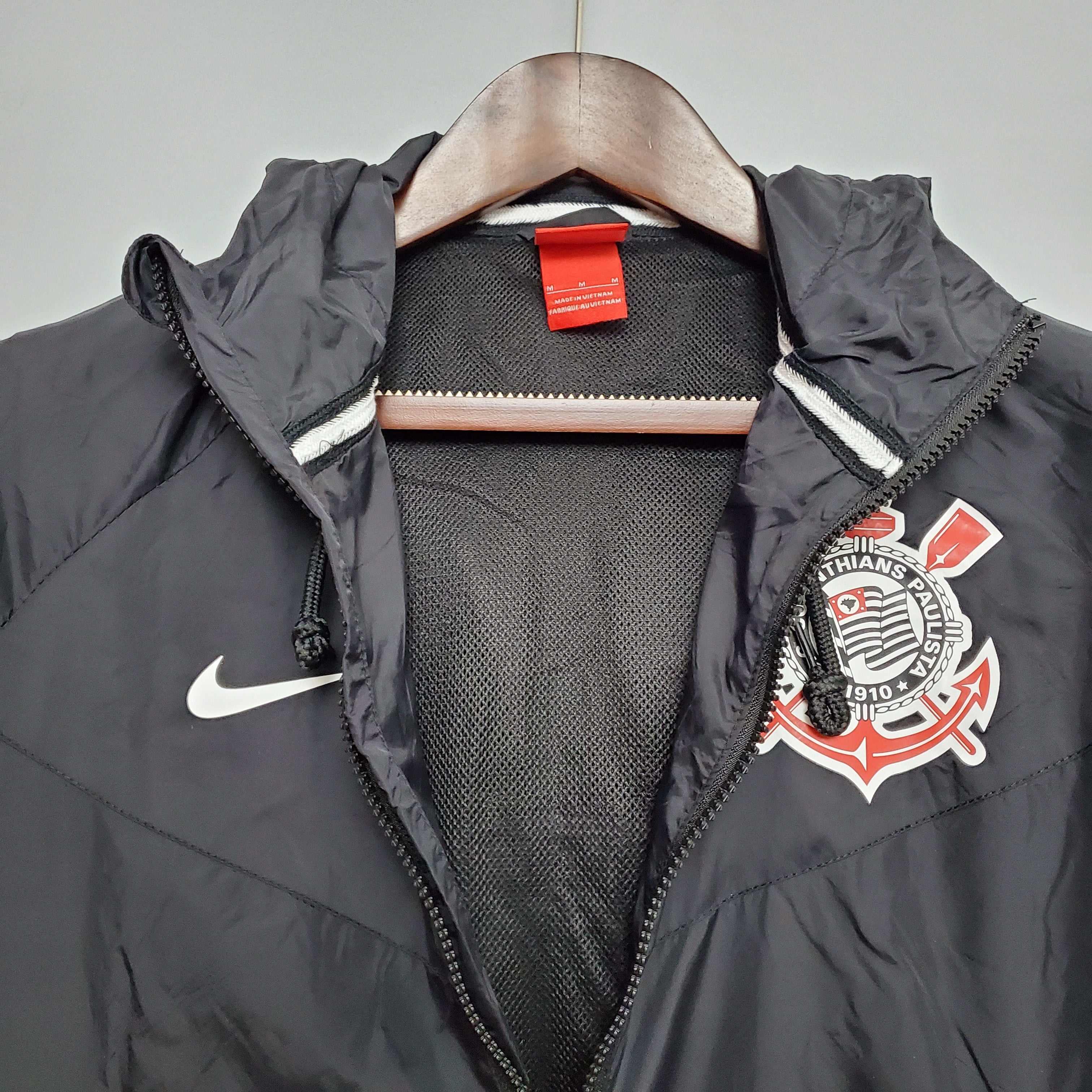 Windbreak Corinthians - Black