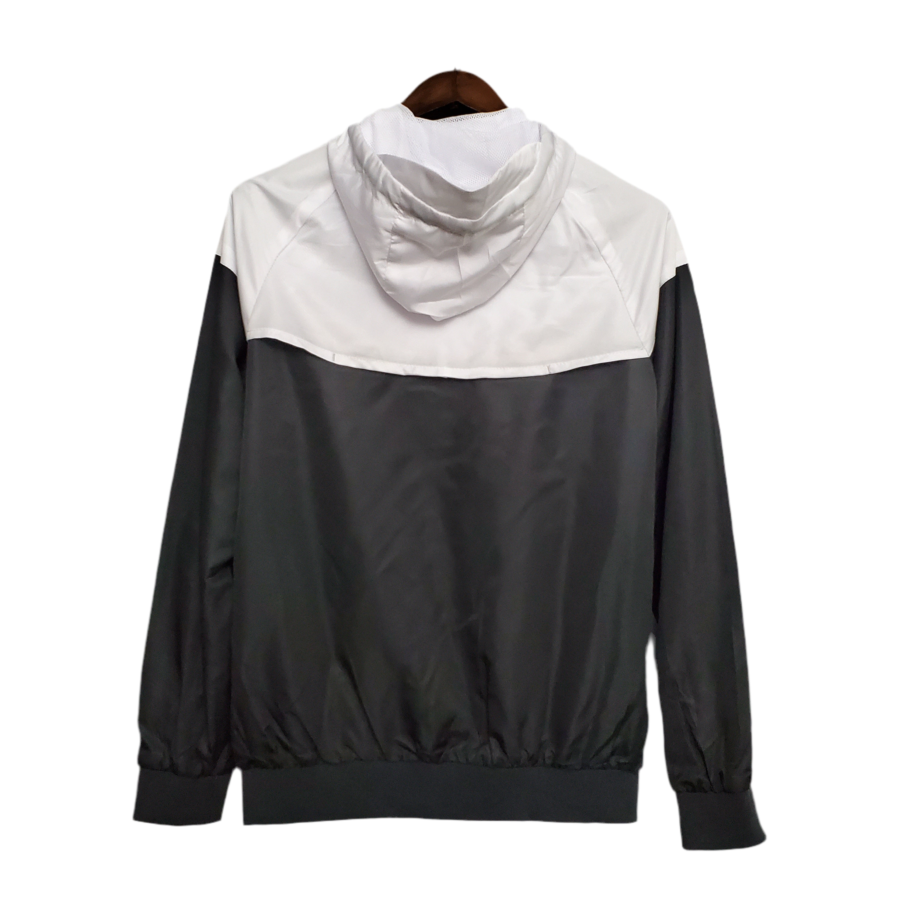 Windbreak Corinthians - Black and White