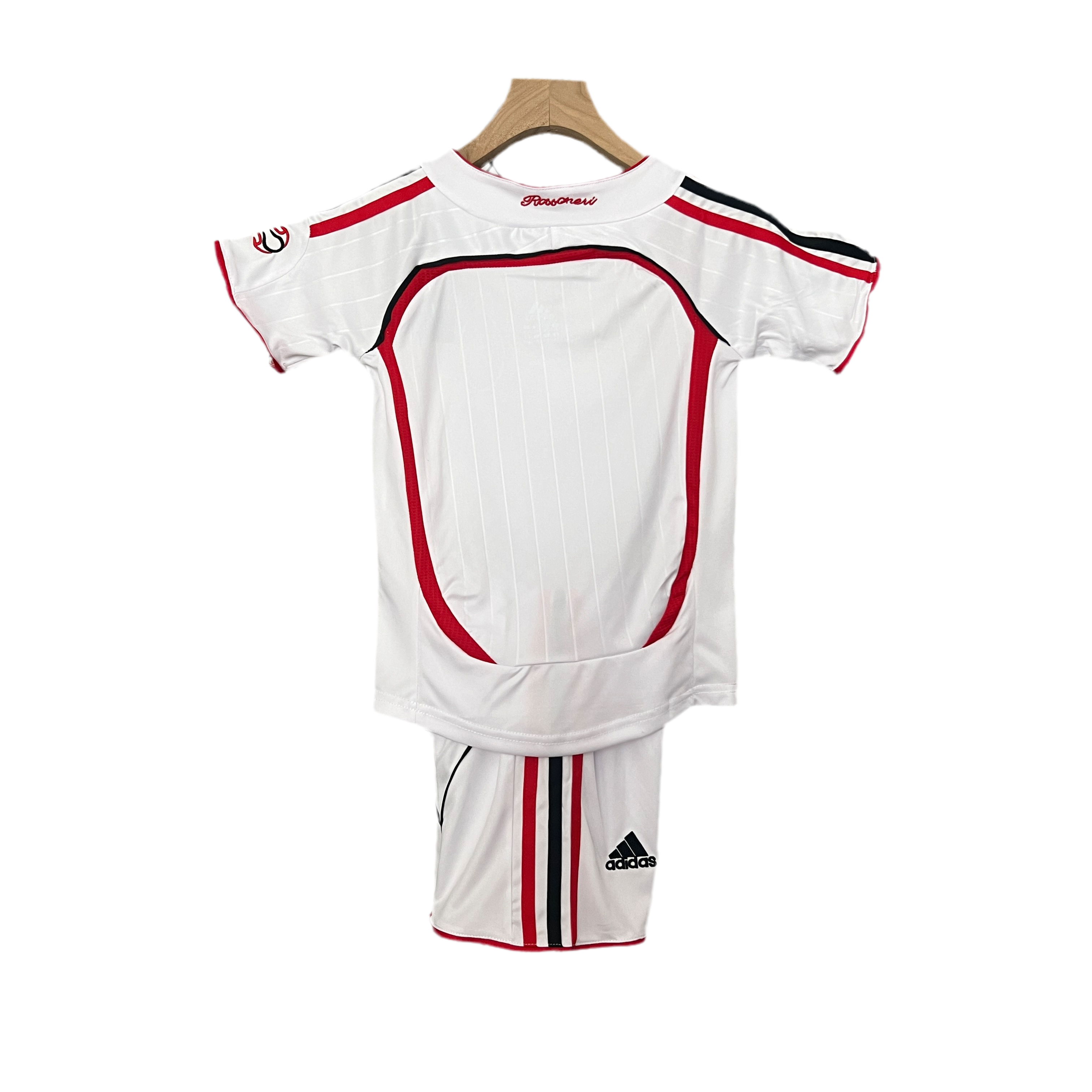 Kids Kit Retro AC Milan II 06/07